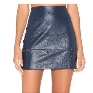 Lovers & Friends Navy Blue Faux Leather Mini Skirt with Lining Size M
